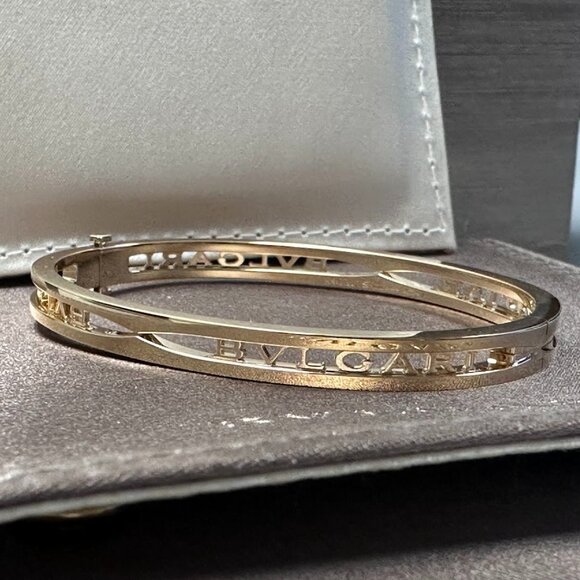 BVLGARI B.ZERO1 Yellow Gold Bangle Bracelet Bvlgari Logo | Small - Picture 1 of 11